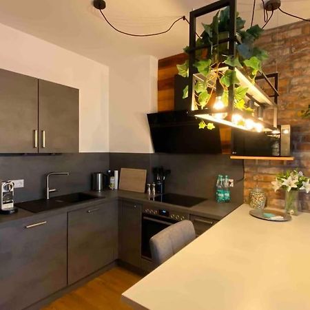 Sanierte Wohnung Mit Balkon Im Hochparterre Hanóver Exterior foto